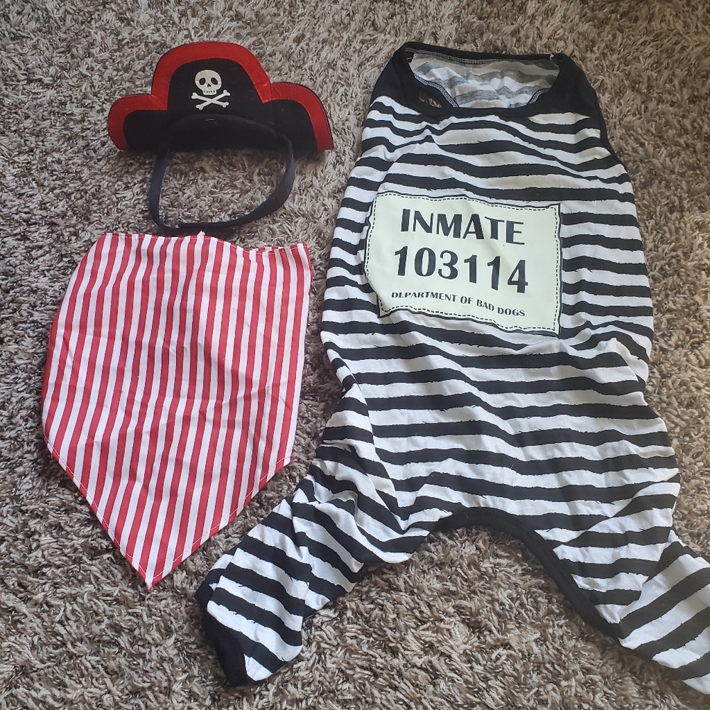 Dog costume bundle pirate prisoner